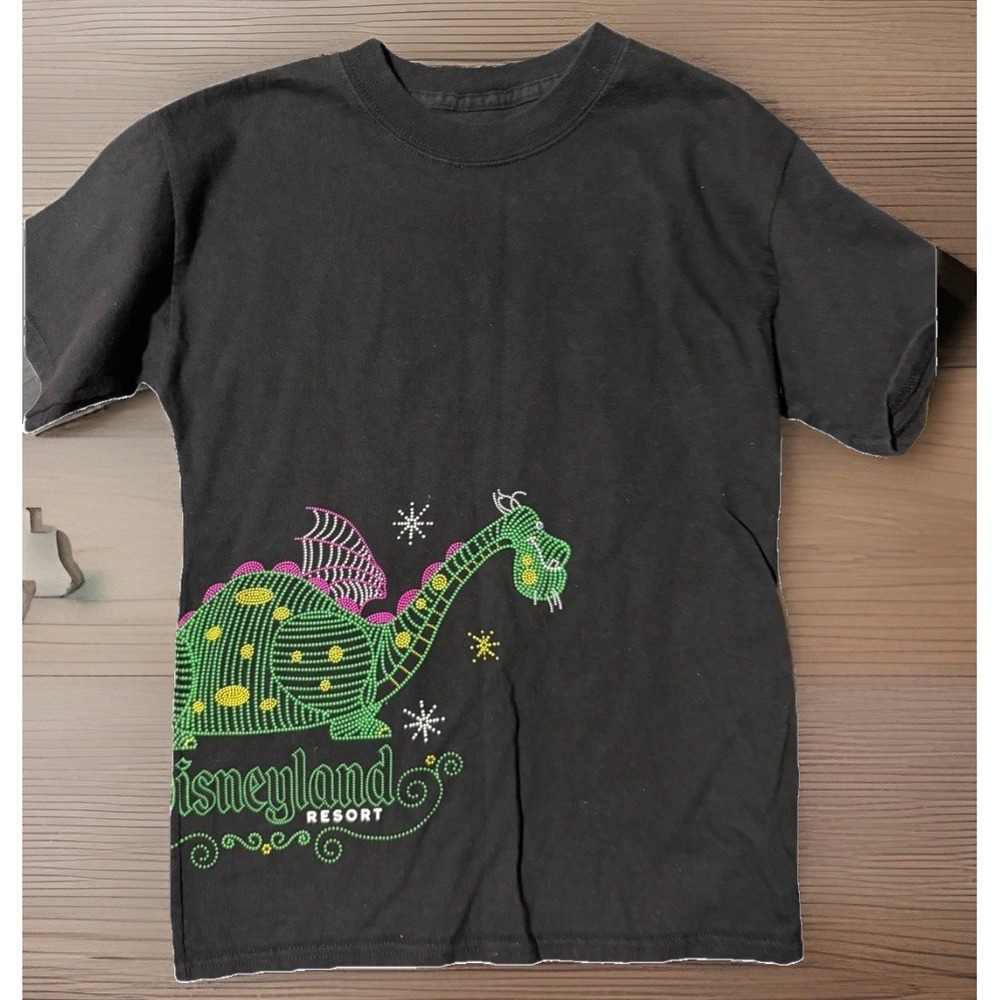 Disneyland Parks Main Street Electrical Parade Black Pocket T-shirt Youth Size M